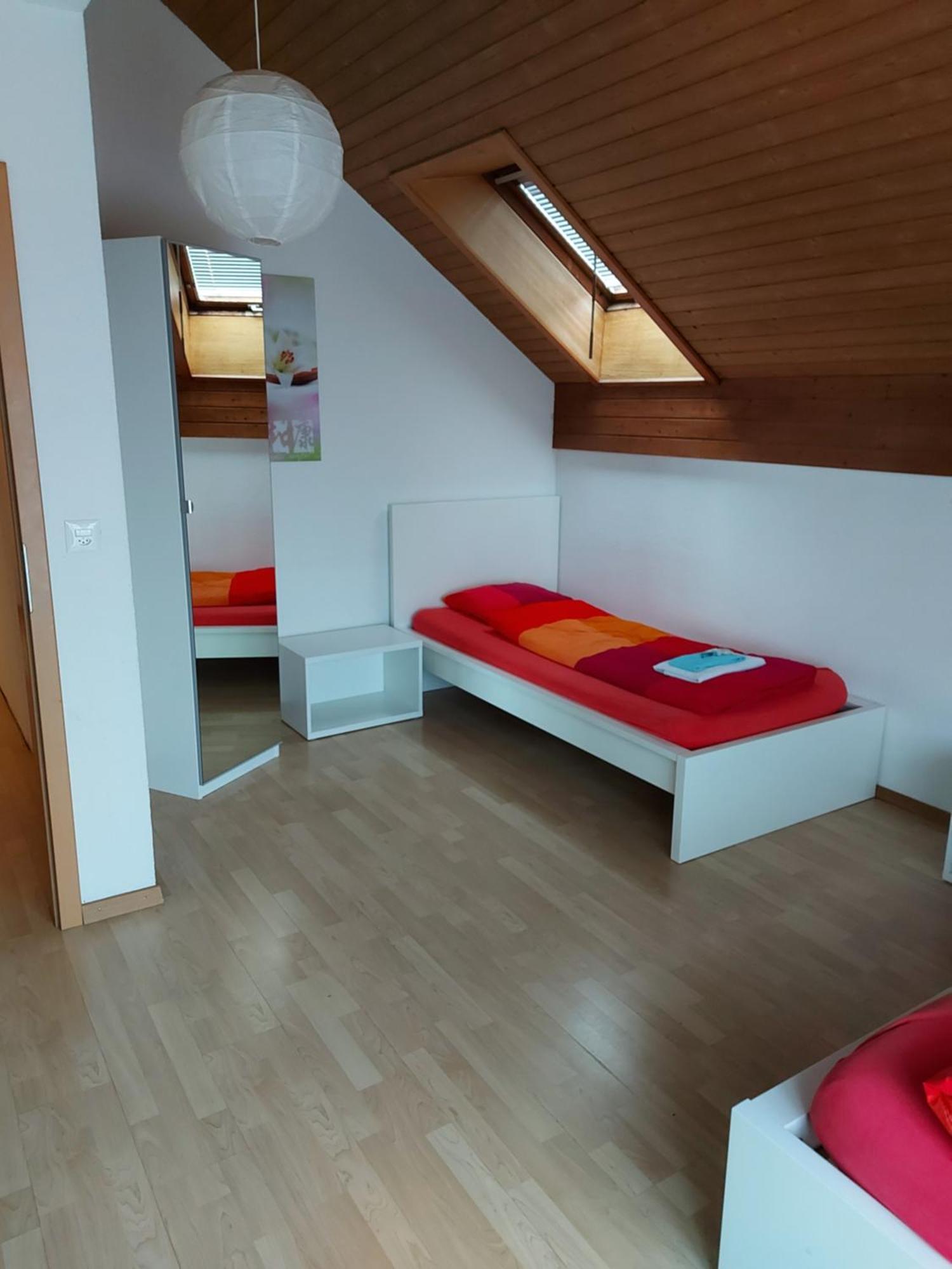 Good Bed Niederbipp 13 Apartment Exterior photo